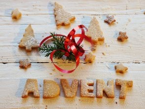 Vorlesen im Advent (c) gänseblümchen  / pixelio.de